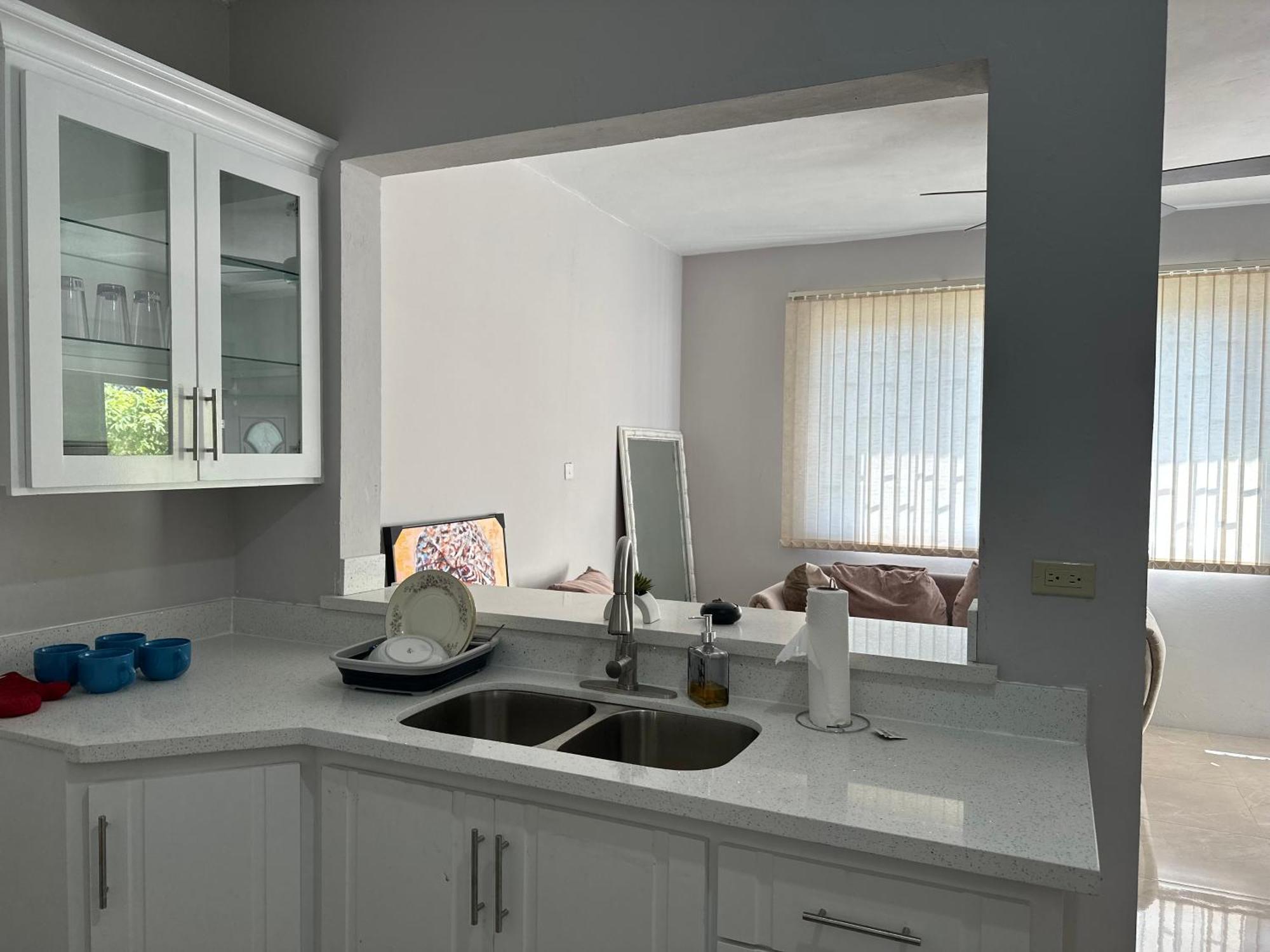 The Shelton - Sinclair Apartment Montego Bay Exterior photo